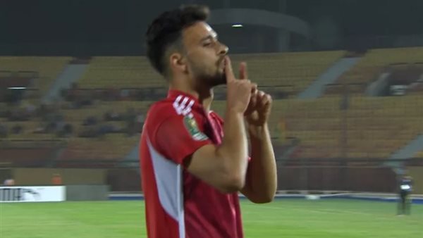 نجم منتخب مصر السابق: الأقرب خروج عبد القادر وصلاح محسن من قائمة الأهلي لكأس العالم للأندية