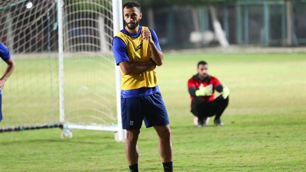 الزمالك يجمد مفاوضاته مع مروان حمدي