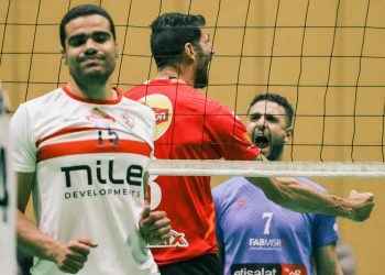 طائرة الأهلي أمام الزمالك