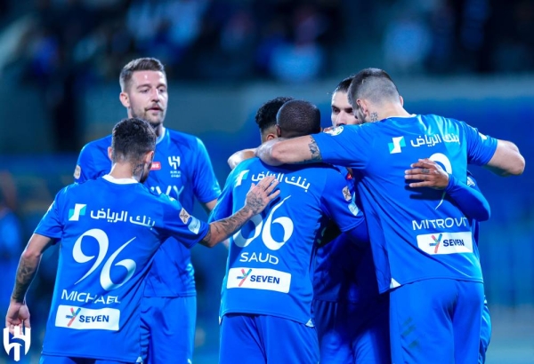 مباراة الهلال والفتح