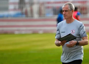 روي أجواش مساعد فيريرا مدرب الزمالك السابق