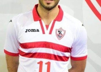 أحمد عفيفي لاعب طائرة الزمالك