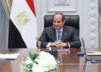 الرئيس السيسي يعقد اجتماعاً مع رئيس مجلس الوزراء ووزير الأوقاف